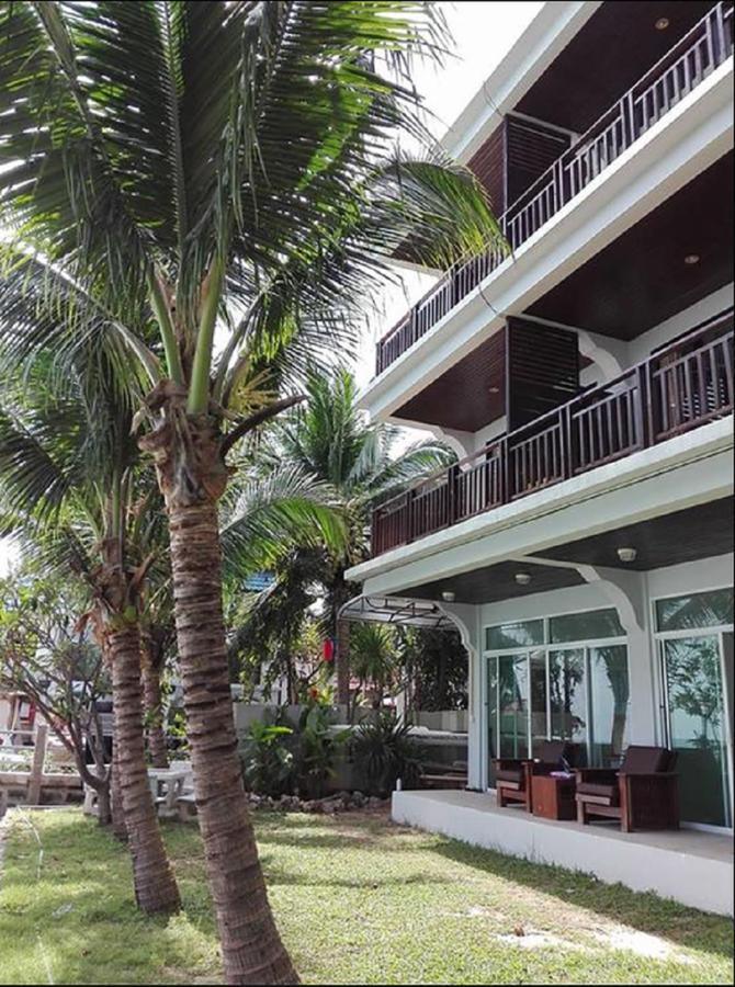 Rockwell Boutique Suites Hua Thanon  Exterior photo
