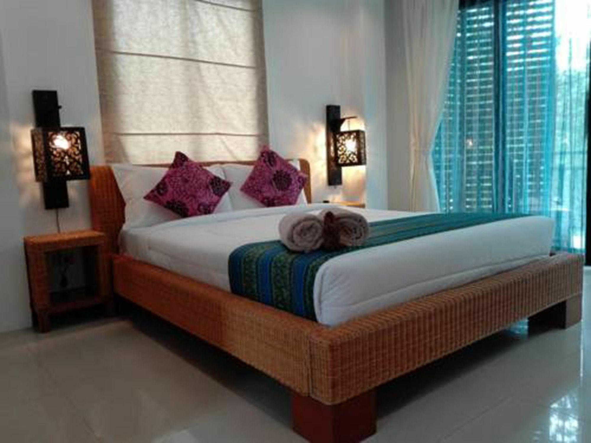 Rockwell Boutique Suites Hua Thanon  Exterior photo